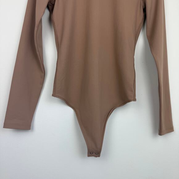 NWT Abercrombie & Fitch Womens Soft A&F Collection Seamless Tan Bodysuit Small - Picture 4 of 9